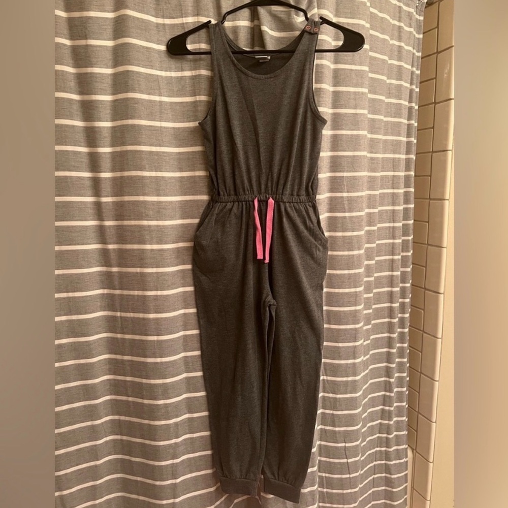 Tucker + Tate Gray Sleepwear Top
